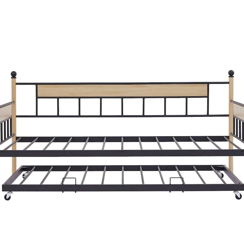Divano letto in metallo con letto estraibile