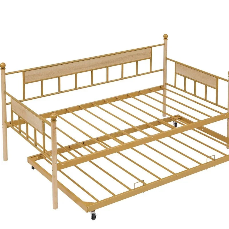 Divano letto in metallo con letto estraibile