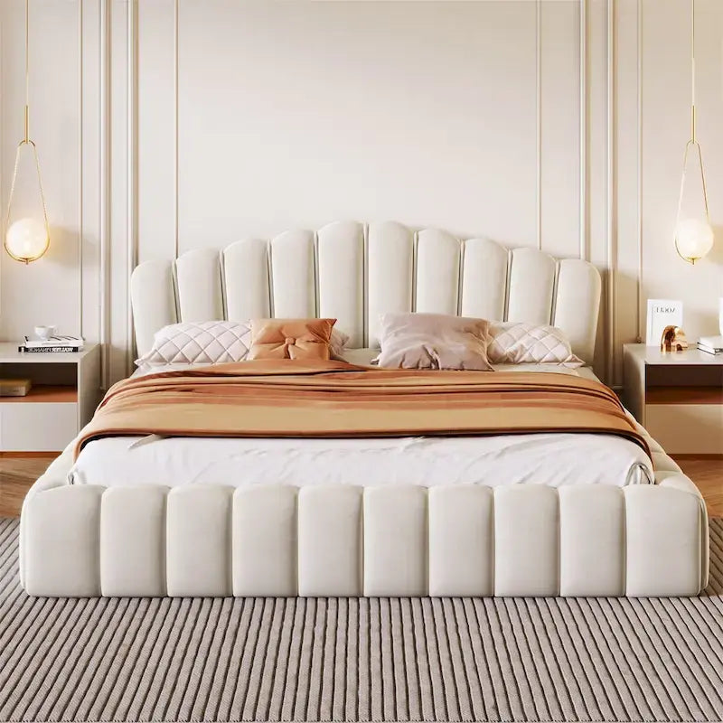 Letto da terra matrimoniale rivestito in velluto